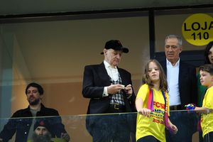Gestul lui Gigi Becali, imediat după FCSB - CFR Cluj » Ce a făcut la tribuna oficială