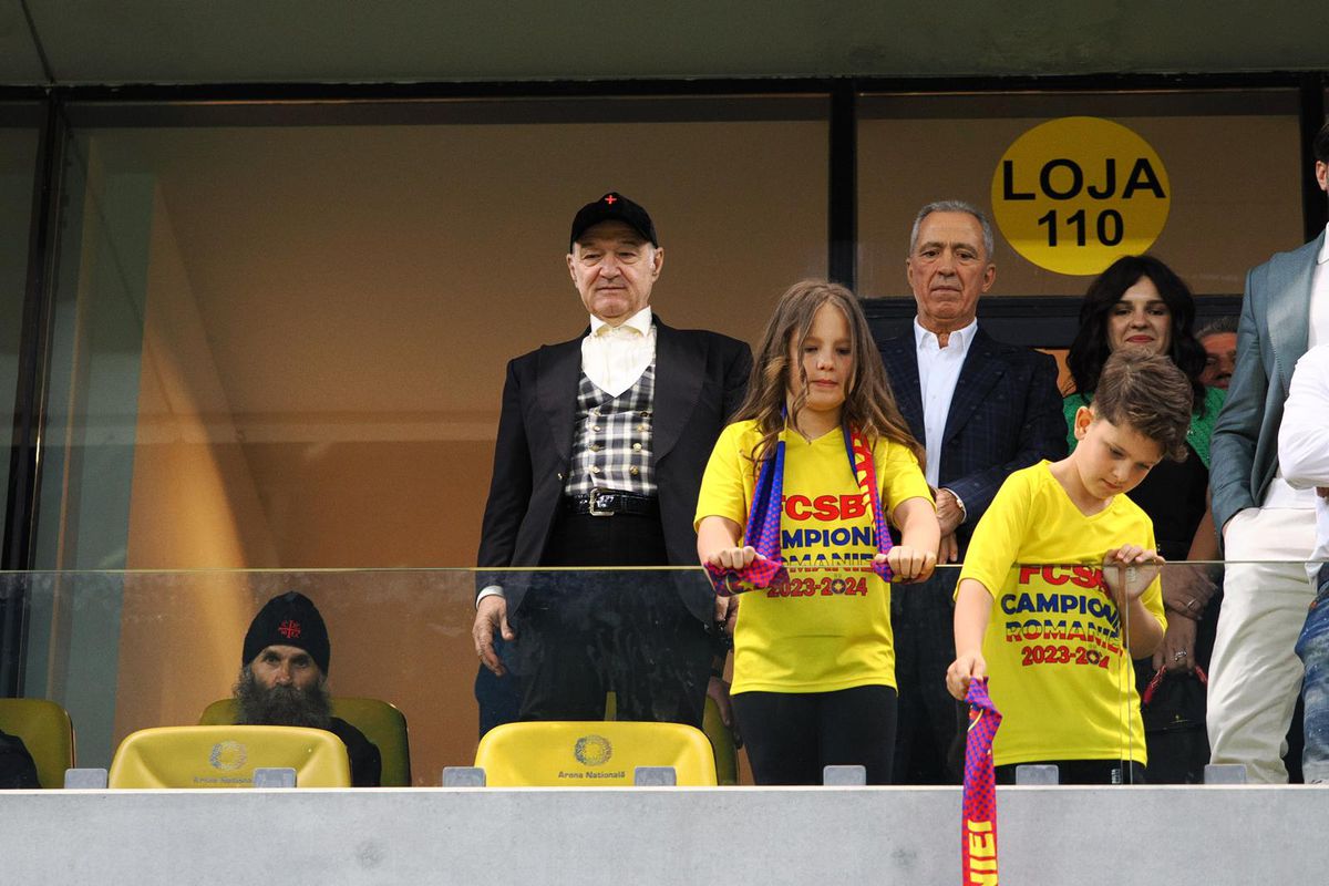 Gestul făcut de Gigi Becali imediat după FCSB - CFR Cluj