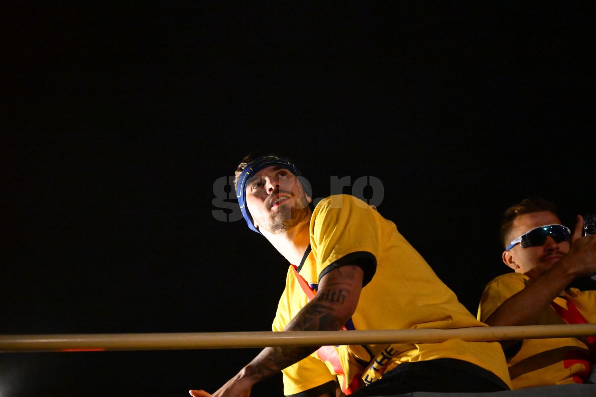 FCSB, sărbătoare la Ateneu » Mii de oameni au scandat alături de Olaru, Coman și compania: „București, Steaua București!”