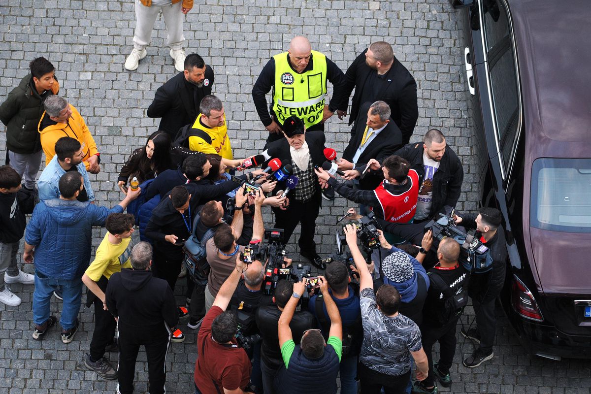 Gigi Becali a dezvăluit discuția avută cu soția sa înainte de sărbătoarea de titlu de pe Arena Națională: „Luminița, Luminița”