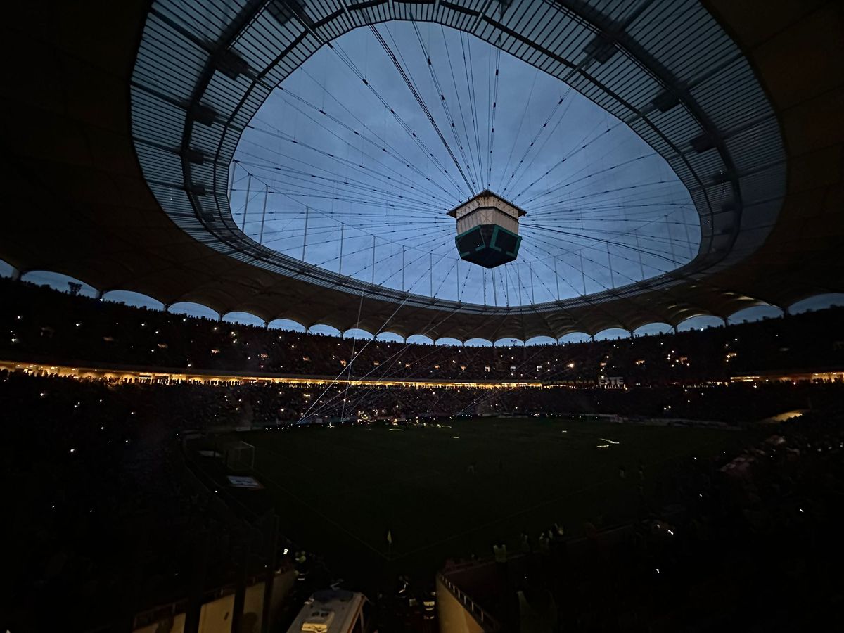 Show total pe Arena Națională! Ce s-a întâmplat la pauza meciului FCSB - CFR Cluj