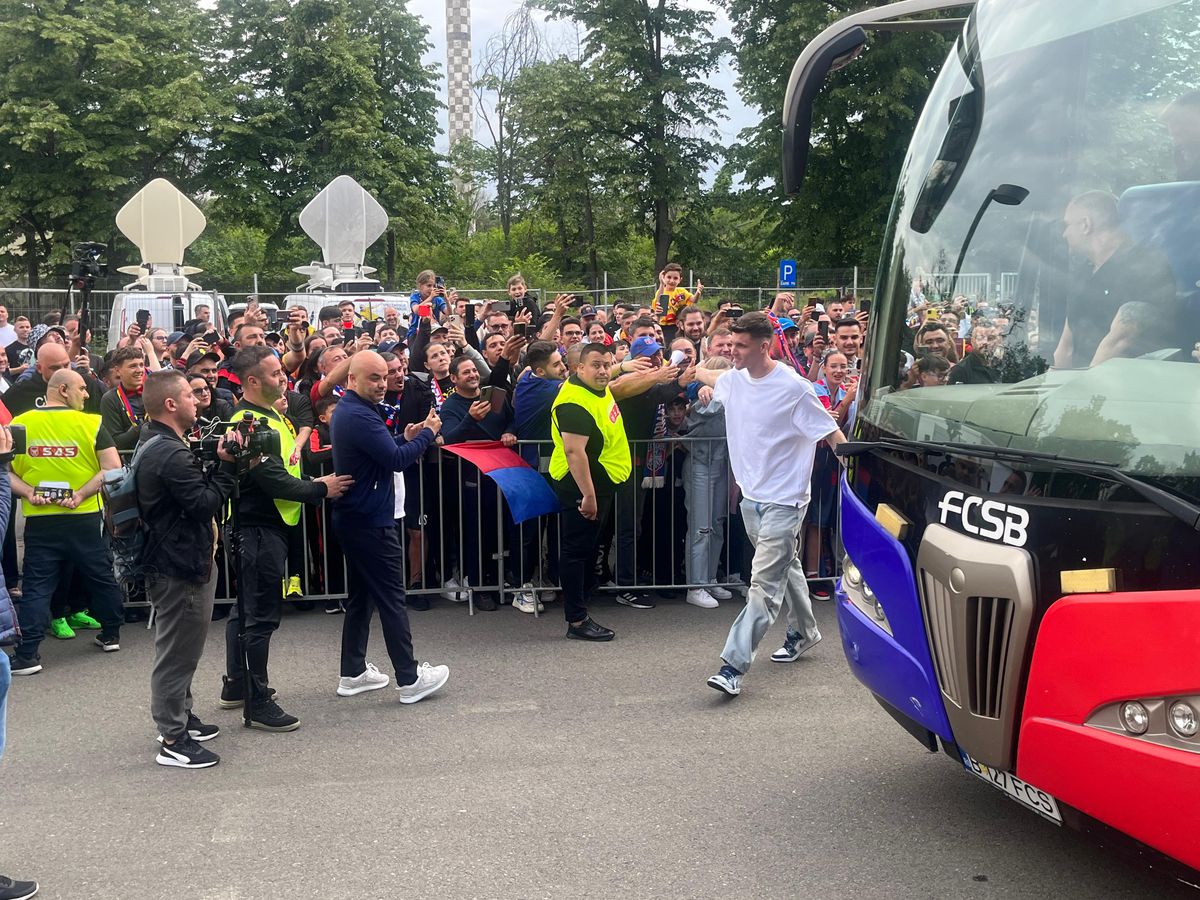Jucătorii de la FCSB au sosit la Arena Națională