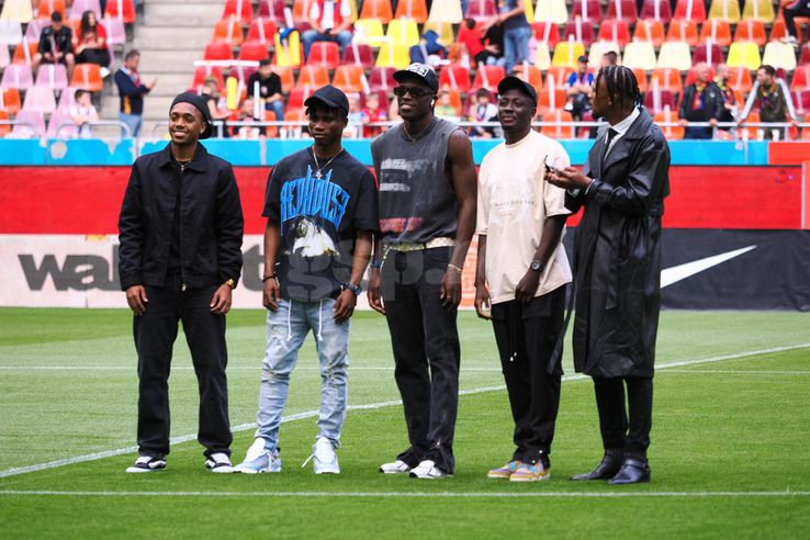 Jucătorii FCSB, îmbrăcați care mai de care mai non-conformist, foto: Raed Krishan / GSP