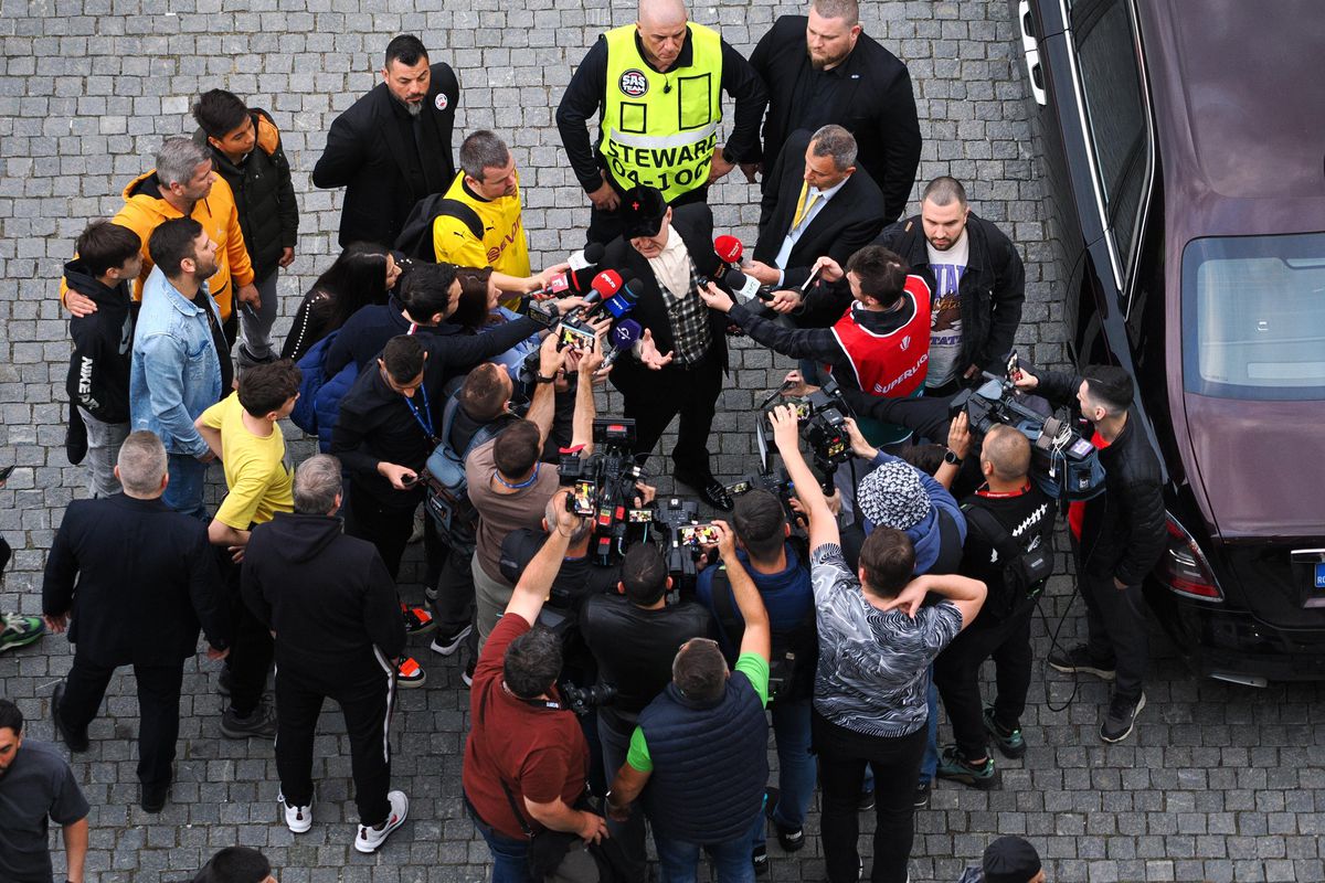 Gigi Becali a venit la FCSB - CFR Cluj