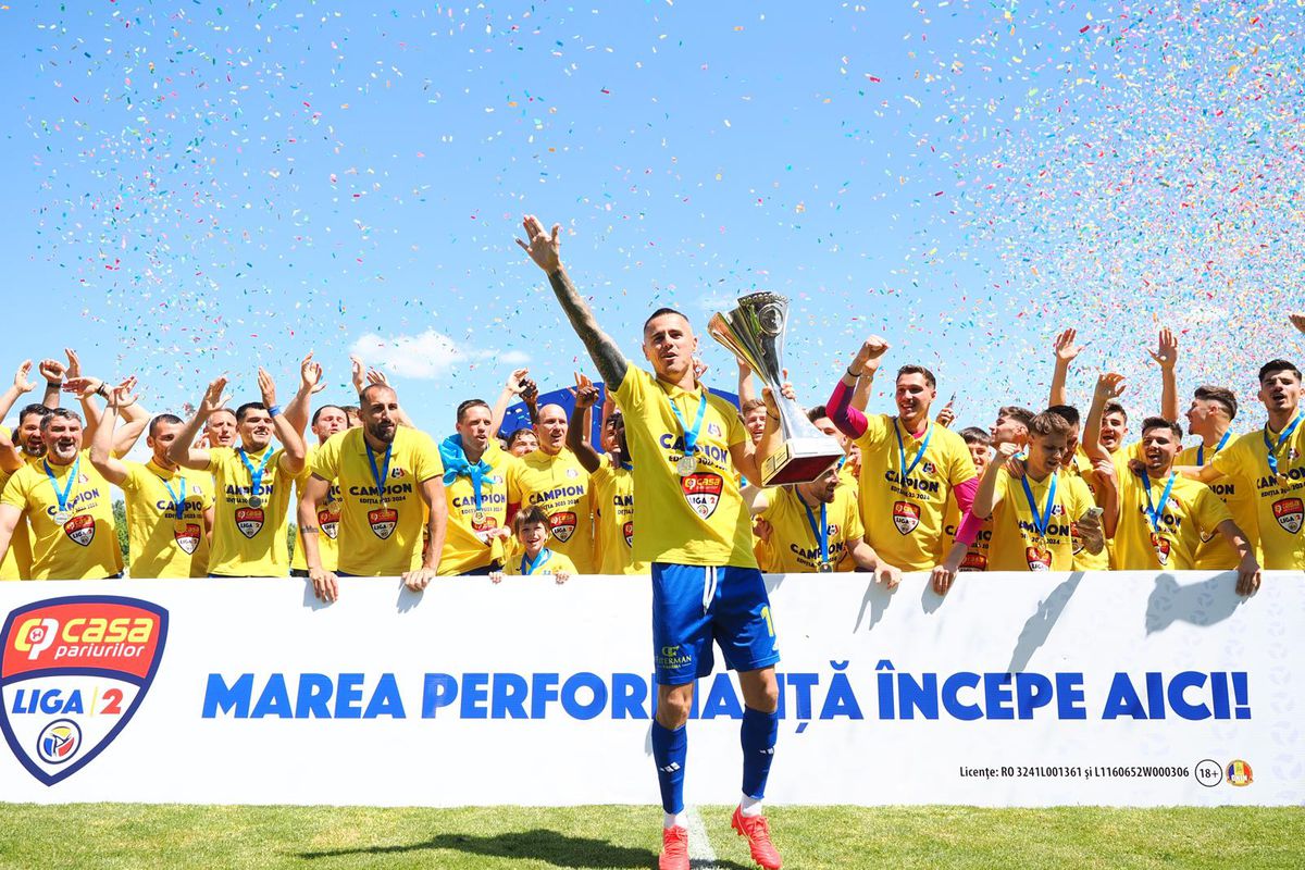 Unirea Slobozia a câștigat Liga 2. Imagini de la festivitatea de premiere