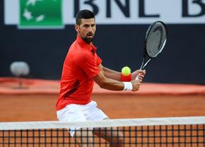 Novak Djokovic, despre starea sa de sănătate: „Sunt la hotel, stau cu o pungă de gheață”
