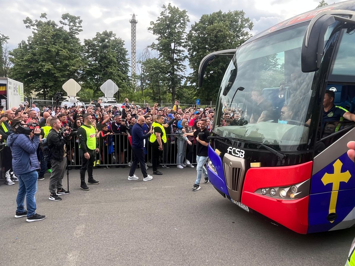 Jucătorii de la FCSB au sosit la Arena Națională