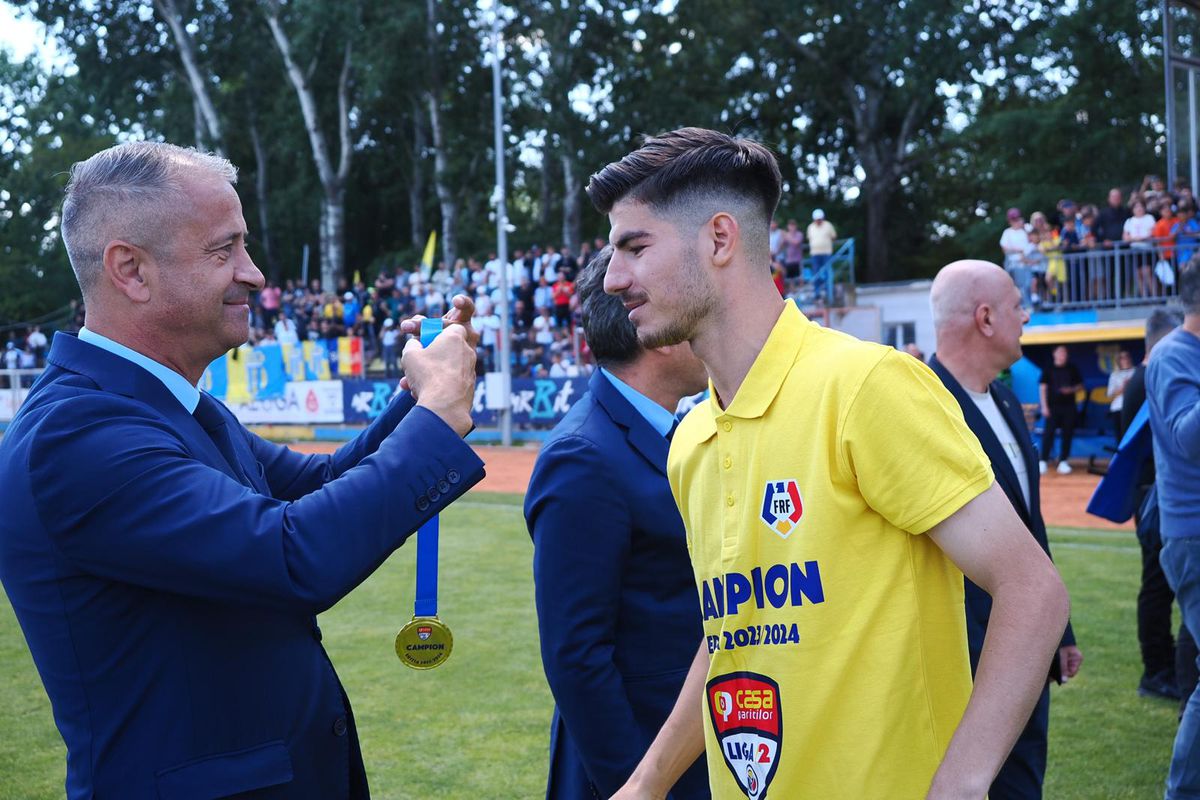 Unirea Slobozia a câștigat Liga 2. Imagini de la festivitatea de premiere