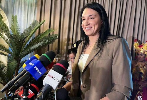 Cristina Neagu va fi decorată de către Ilie Bolojan la Palatul Cotroceni