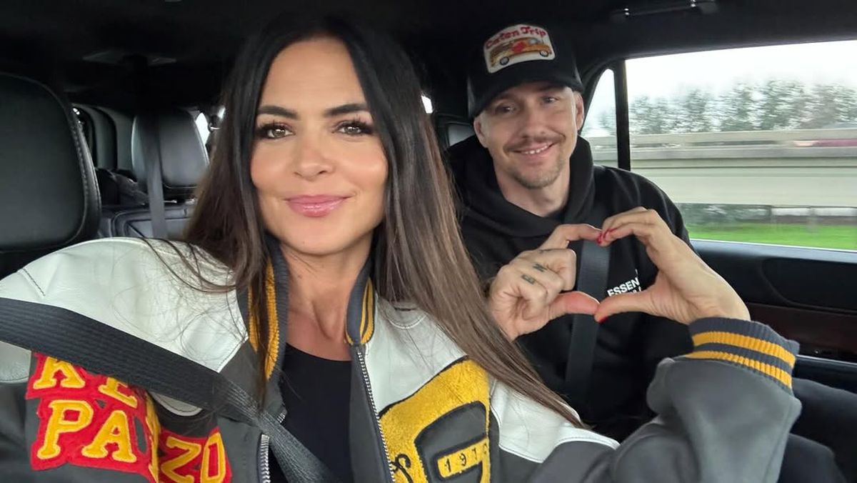 Legenda Guti a văzut Barcelona - Real Madrid la o terasă din București, împreună cu soția Romina Belluscio