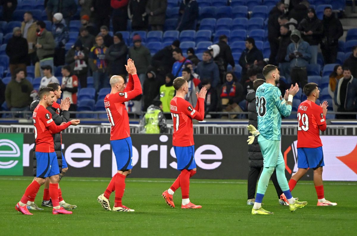 Cinci jucători de la FCSB riscă să nu primească medalie de campion în Superligă » Cum pot evita asta