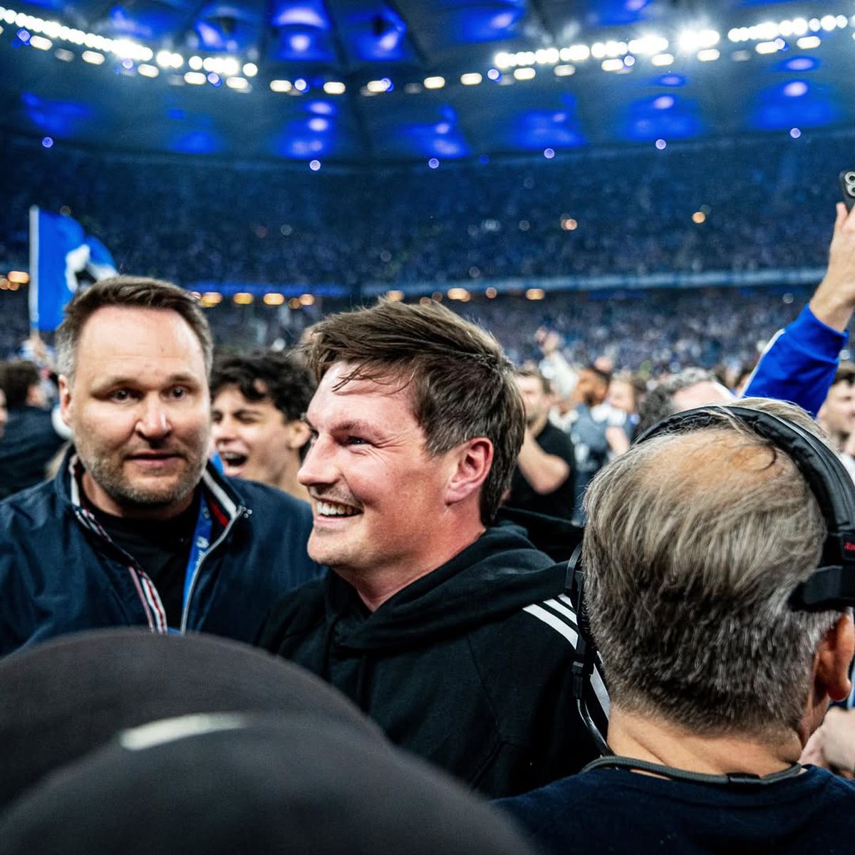 Fanii lui Hamburg au celebrat promovarea