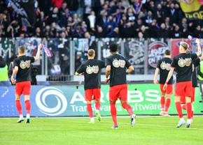 Nu s-a văzut la TV » Gestul campionilor de la FCSB chiar pe Cluj Arena, înainte de start + Ce s-a auzit în peluză