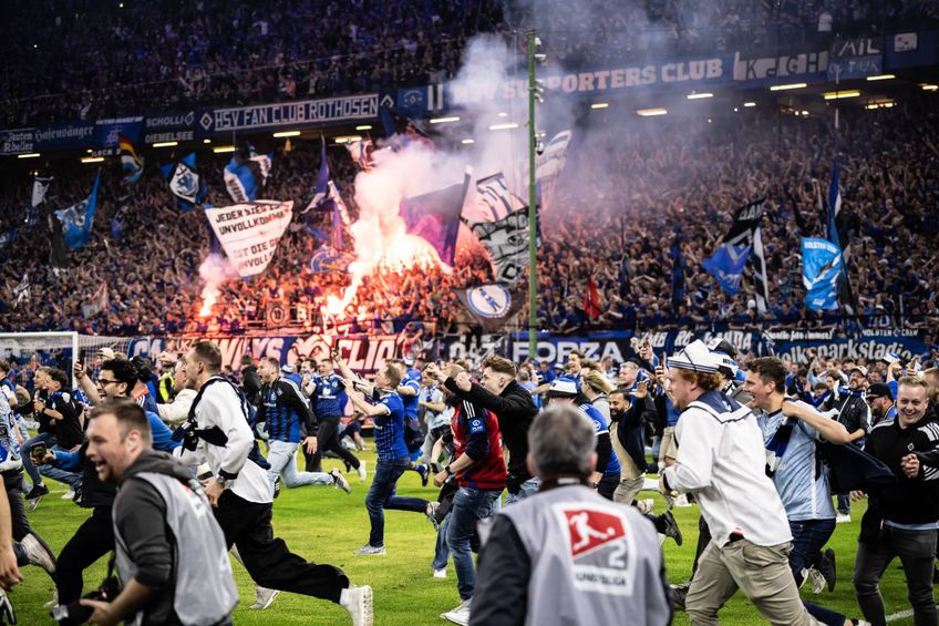 GALERIE FOTO Cod roșu la Hamburg! Haos și mulți răniți la revenirea lui HSV în Bundesliga: „Situație critică!”