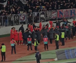 La U Cluj - FCSB s-au repetat la final scenele de anul trecut din Gruia! » Clujenii au aprins blițurile pentru a celebra campioana