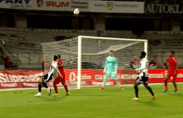 Penalty anulat în U Cluj - FCSB, după sesizarea lui Colțescu de la VAR » Gigi Becali a intervenit imediat la pauză