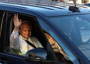 Papă nou, stil nou! Upgrade la Vatican » Ce mașină folosește Papa Leon al XIV-lea