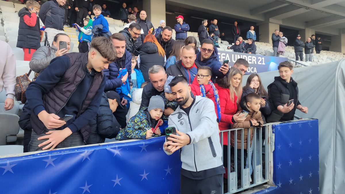 U CLUJ - FCSB 0-2. Trupa lui Sabău, surclasată de campioana venită de la șpriț! Roș-albaștrii au folosit titularii, așa cum au promis, dar omul meciului a fost indezirabilul Marius Ștefănescu