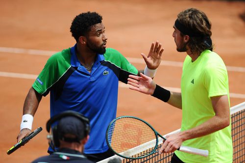 Dispută aprinsă la fileu în turneul de la Roma între Stefanos Tsitsipas și Arthur Fils: „A țintit spre corp, e OK, face parte din joc”