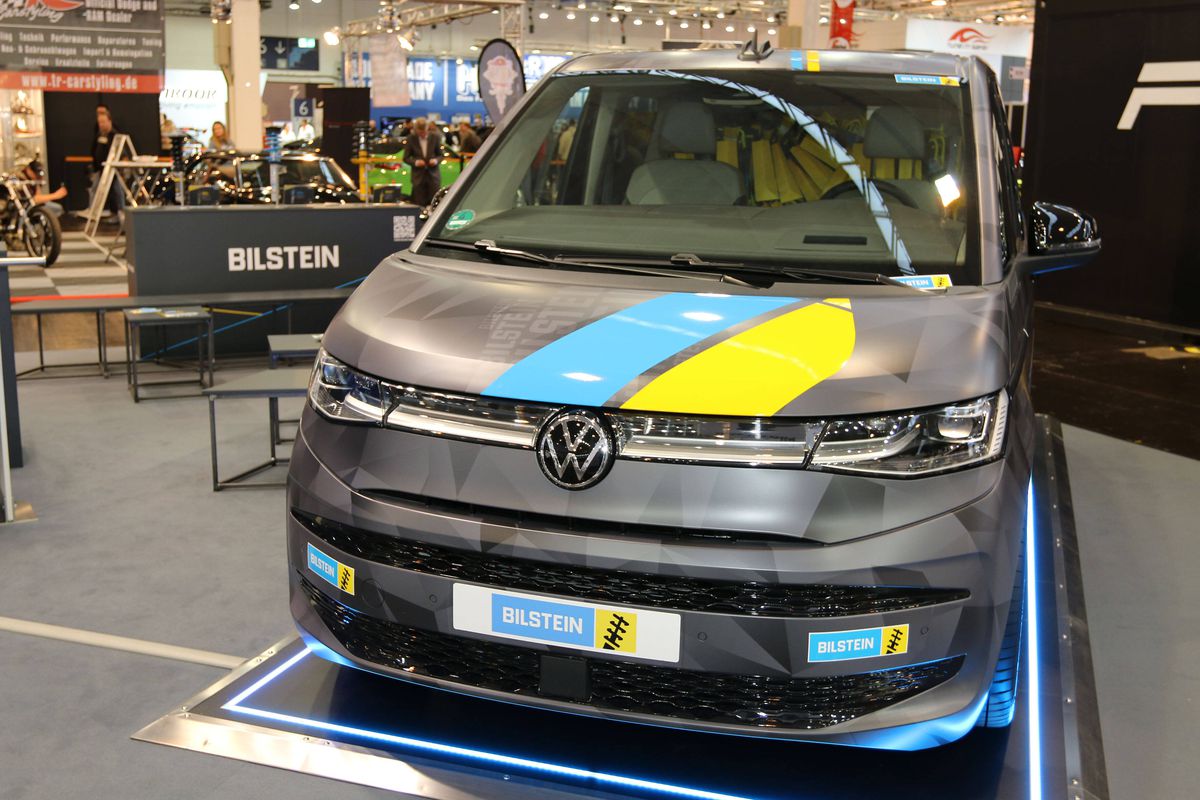 VW Multivan T7, mașina preferată de Papa Leon al XIV-lea