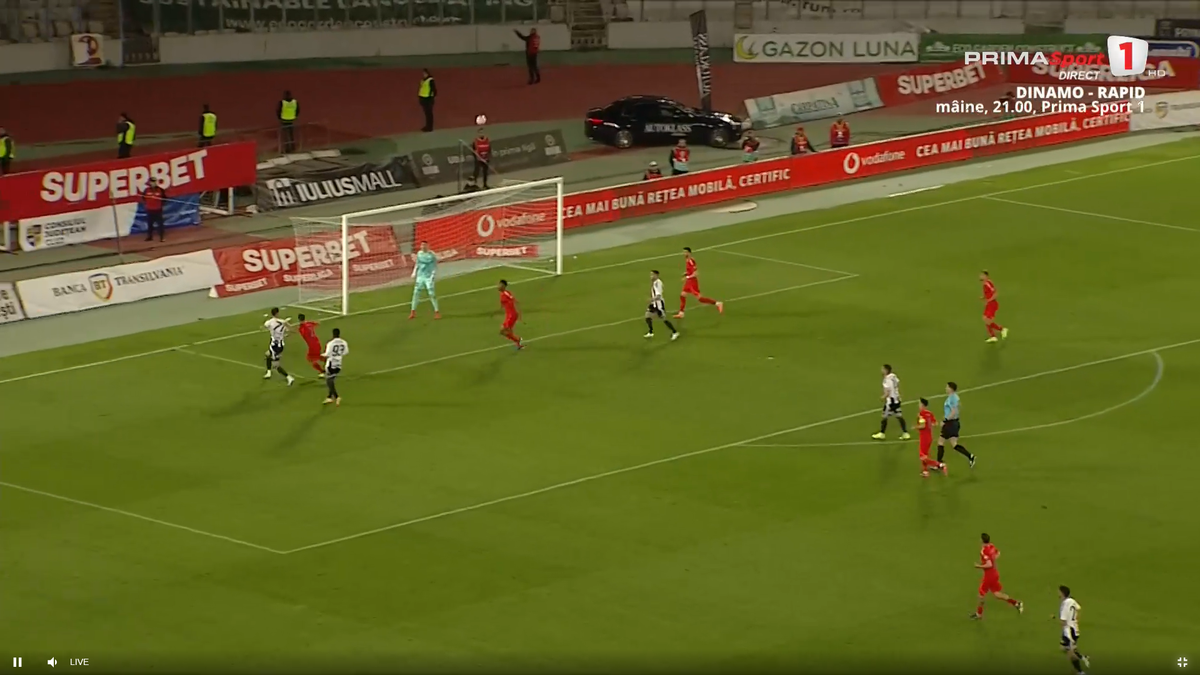 Penalty anulat în U Cluj - FCSB, după sesizarea lui Colțescu de la VAR » Gigi Becali a intervenit imediat la pauză