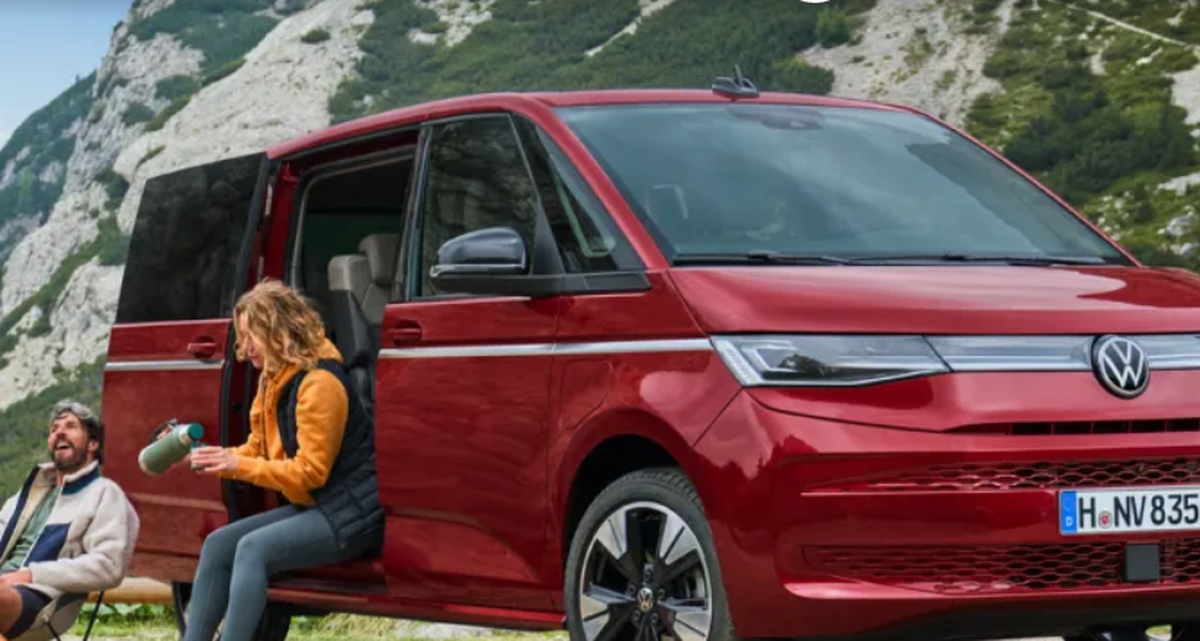 VW Multivan T7, mașina preferată de Papa Leon al XIV-lea