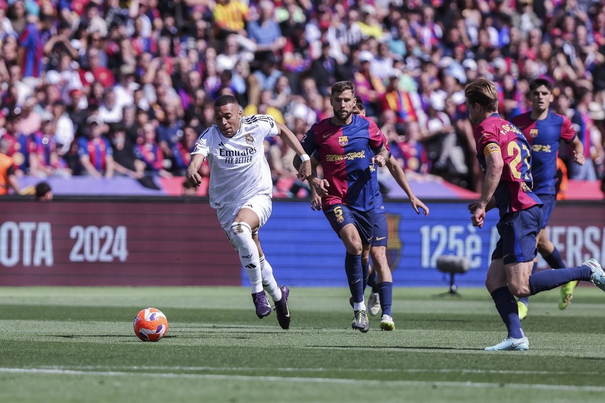 Controversă uriașă în Spania! Au publicat înregistrarea VAR din Barcelona - Real Madrid și e scandal cât casa: „Mulțumesc lui Dumnezeu”