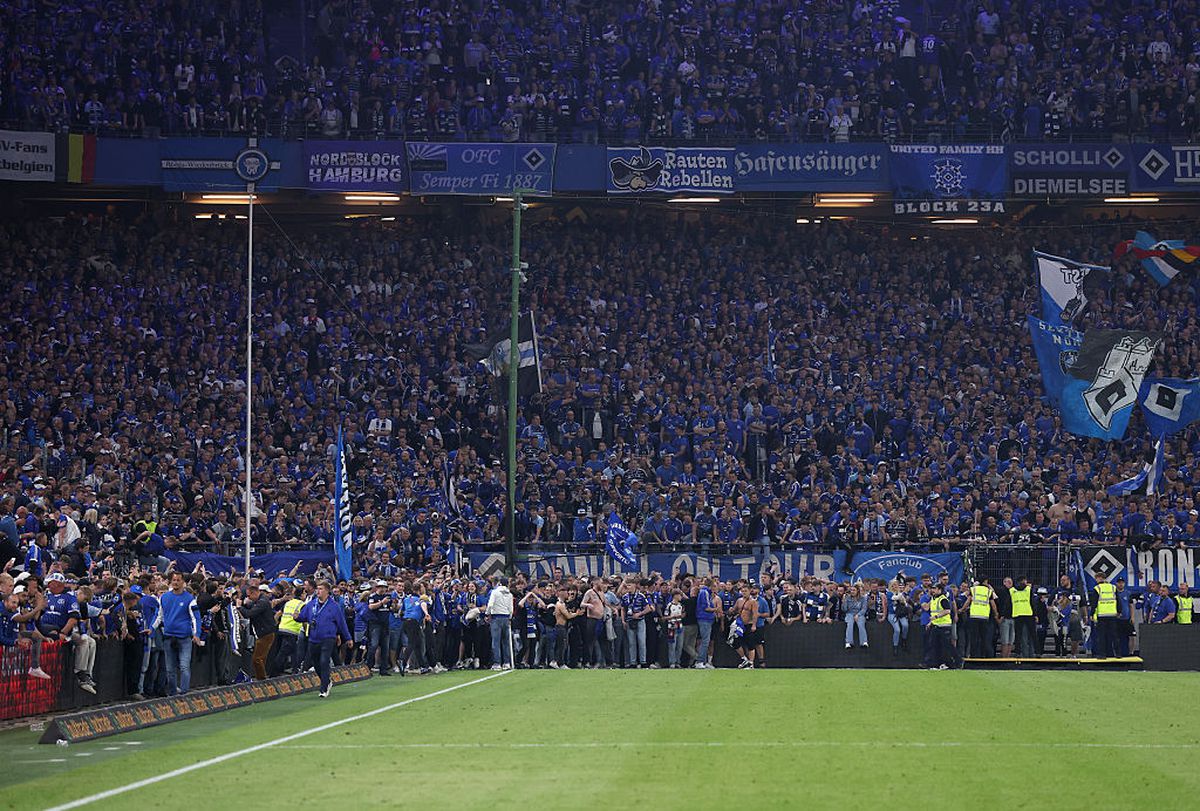 Cod roșu la Hamburg! Haos și mulți răniți la revenirea lui HSV în Bundesliga: „Situație critică!”