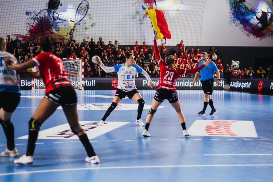 CSM București vs. Gloria Bistrița, în finala Cupei României/Foto: Facebook (CS Gloria 2018 Bistrița-Năsăud) Liga Florilor se mută în „cupele europene”! » Corona Brașov hotărăște astăzi în ce cupă europeană va juca