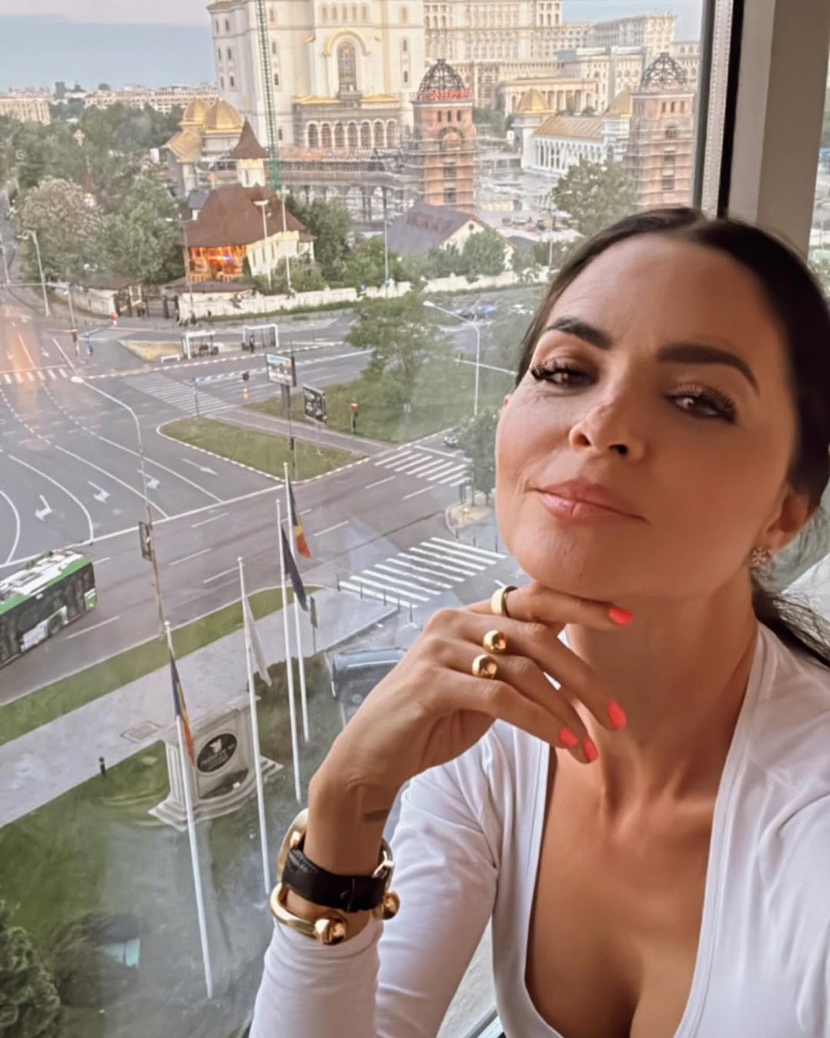 Legenda Guti a văzut Barcelona - Real Madrid la o terasă din București, împreună cu soția Romina Belluscio