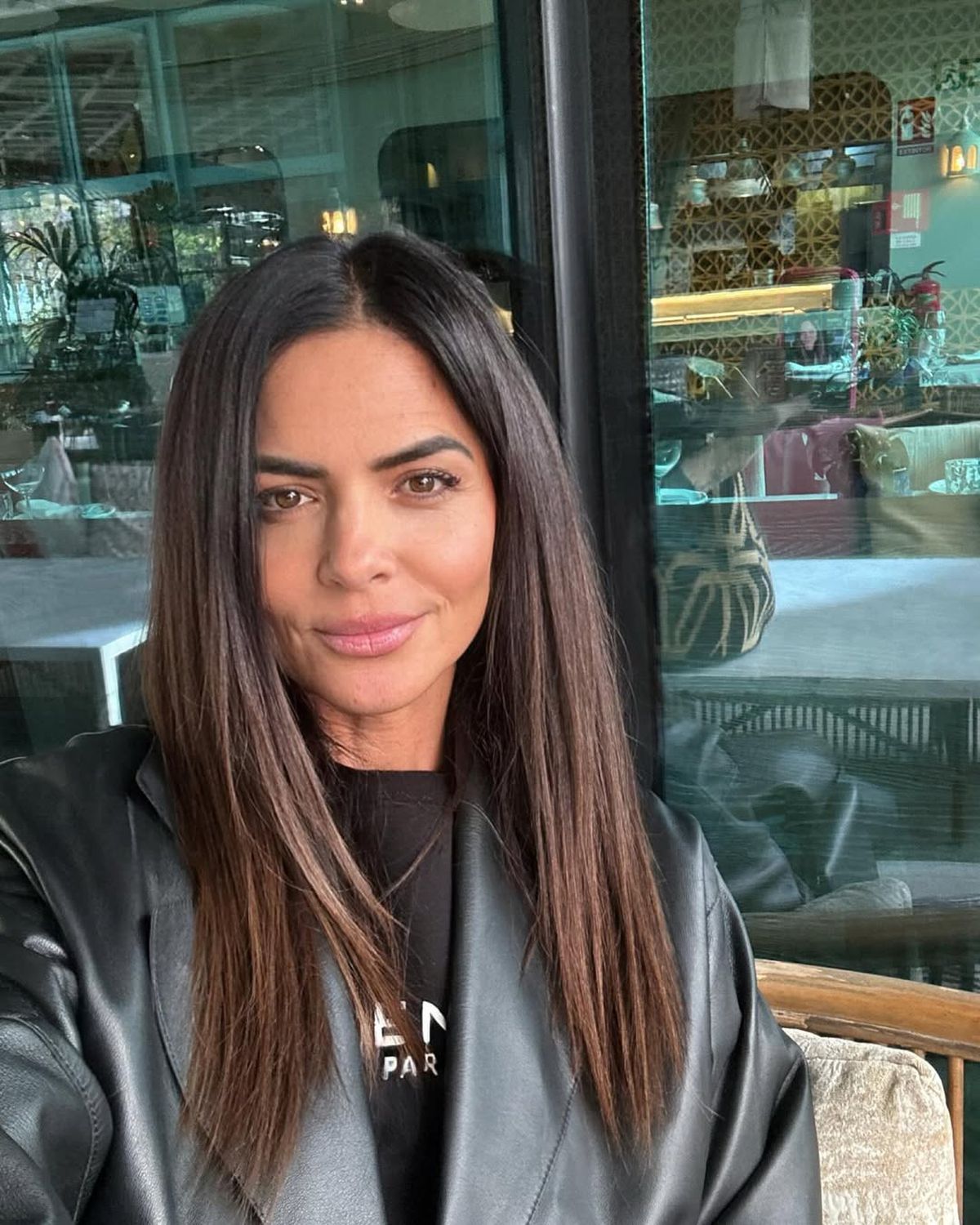 Legenda Guti a văzut Barcelona - Real Madrid la o terasă din București, împreună cu soția Romina Belluscio