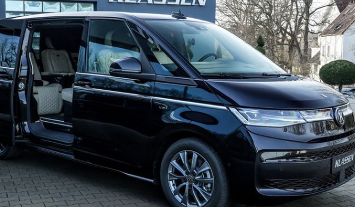 VW Multivan T7, mașina preferată de Papa Leon al XIV-lea