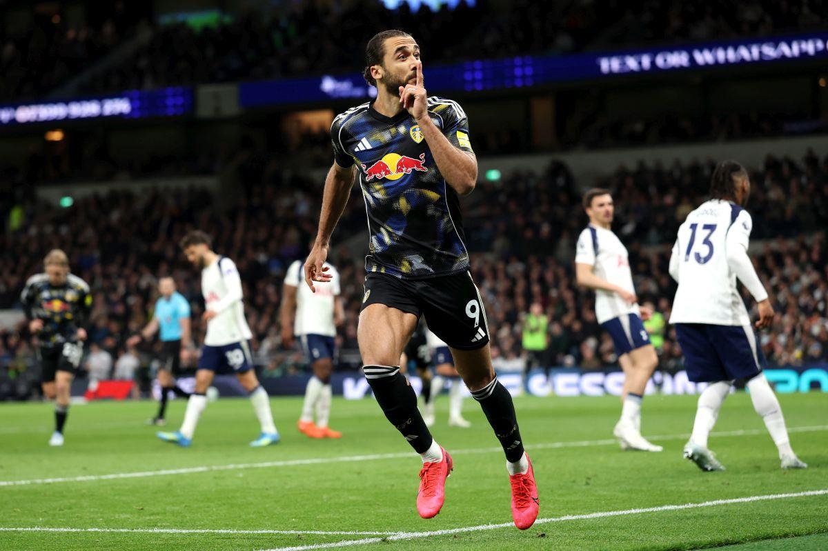 Poza pentru articolul Din nou VAR, din nou haos pentru echipa lui Drăgușin: gafa care ar putea costa salvarea lui Tottenham