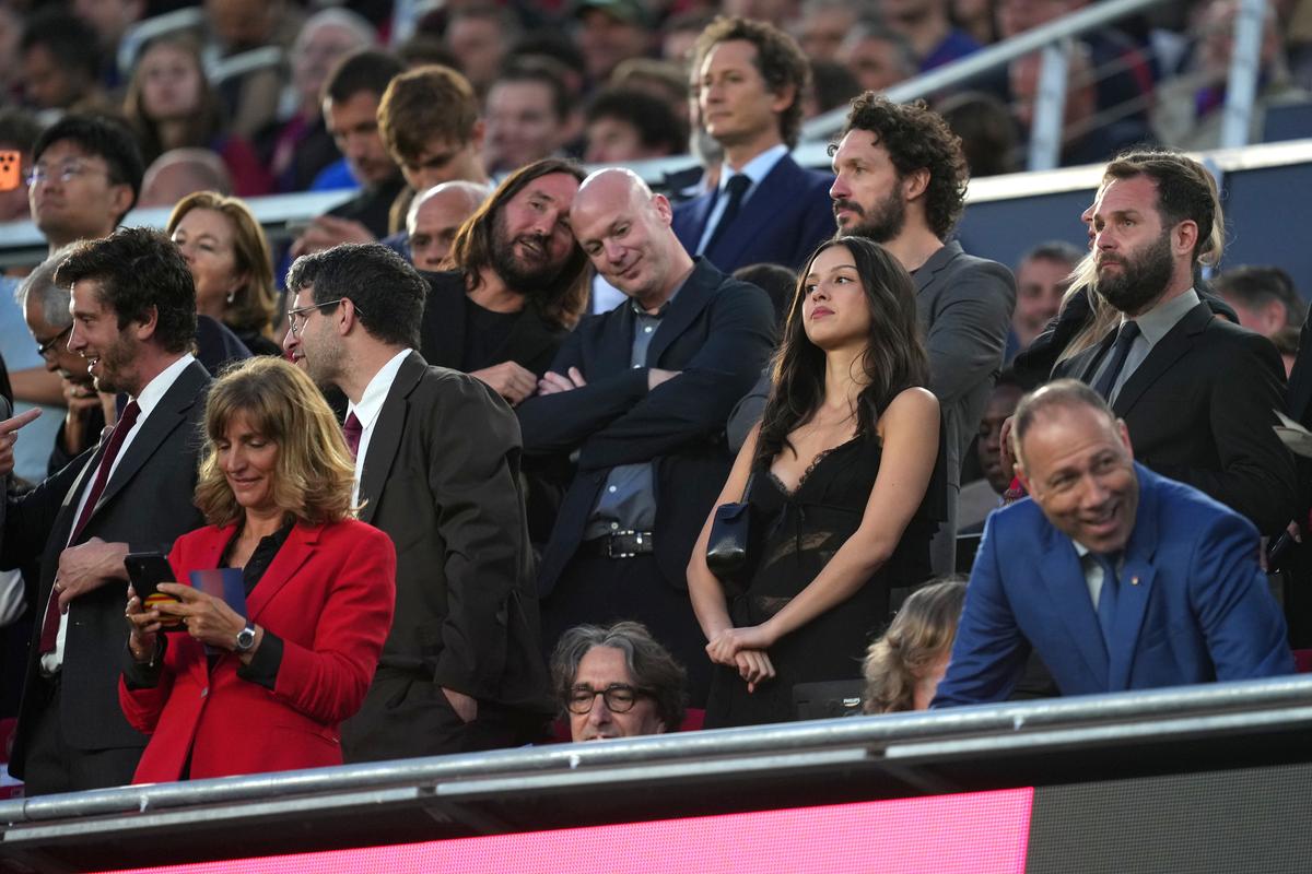 Olivia a furat toate privirile la Barcelona - Real Madrid și s-a dus glonț la Yamal!