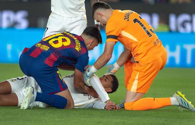 Alvaro Arbeloa a văzut penalty, specialiștii nu se pun de acord