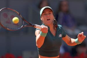 Cine transmite la TV Sorana Cîrstea - Linda Noskova, în „optimile” WTA Roma