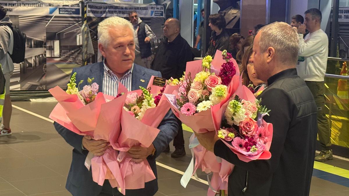 Revenite în țară, fetele cu medalie de bronz ale României și-au cerut drepturile financiare: „De doi ani, nimic! Se cam duce plăcerea”