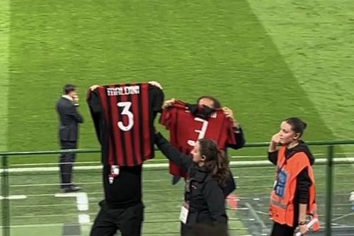 Tricoul lui Maldini, interzis pe San Siro / foto: X