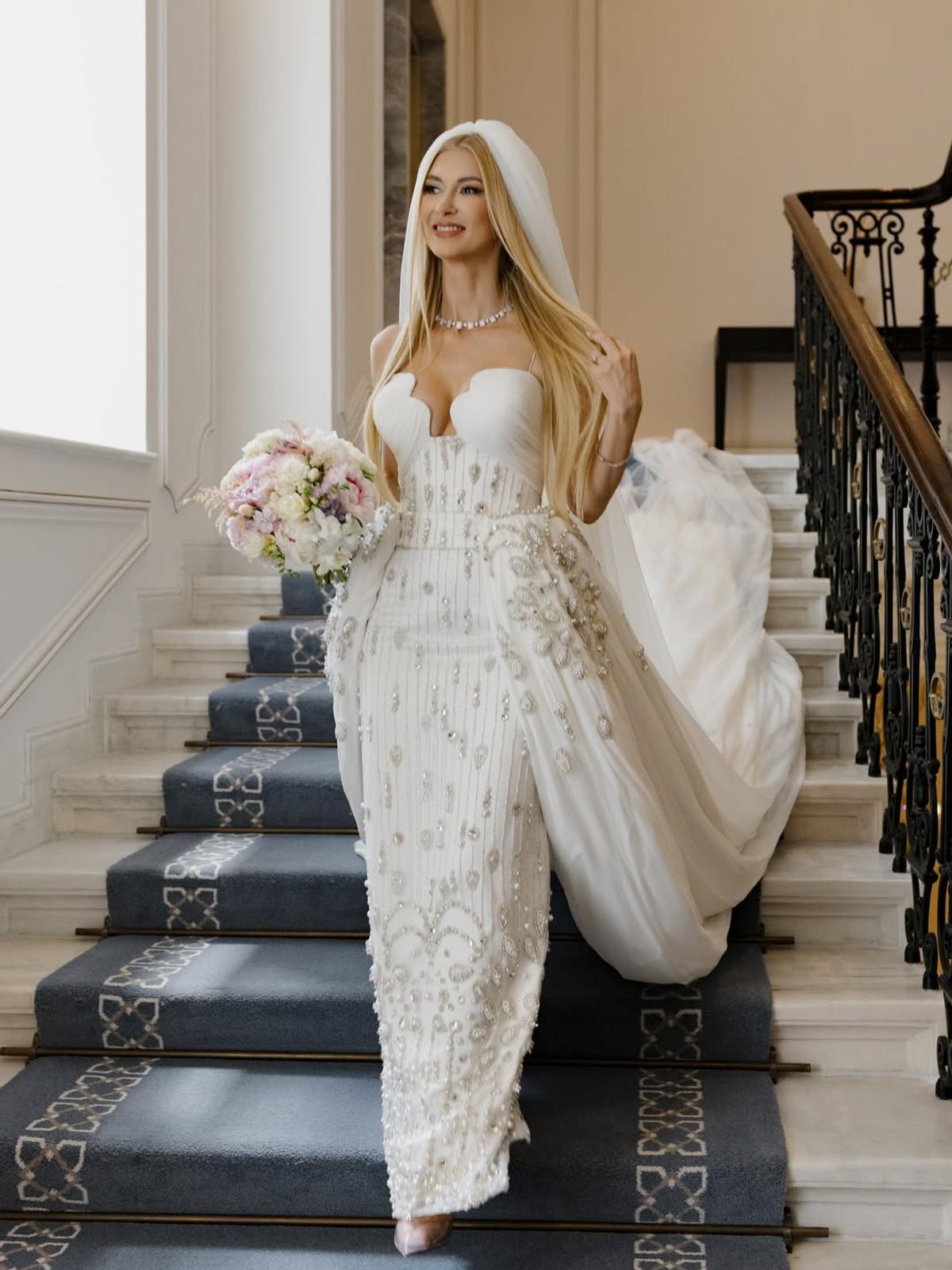 Andreea Bălan s-a căsătorit civil cu Victor Cornea