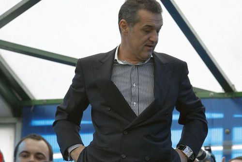 Gigi Becali a devenit patronul FCSB în 2003