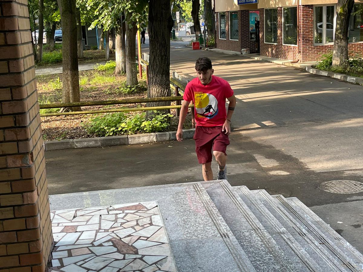 FCSB, la vizita medicală » Nume noi alături de obișnuiții din lot + Florinel Coman, prezent!