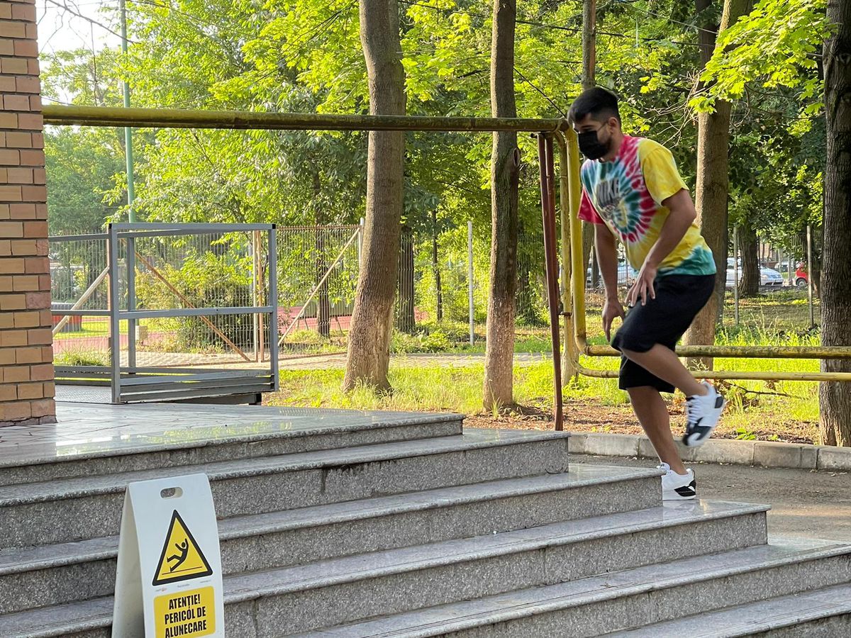 FCSB, la vizita medicală » Nume noi alături de obișnuiții din lot + Florinel Coman, prezent!