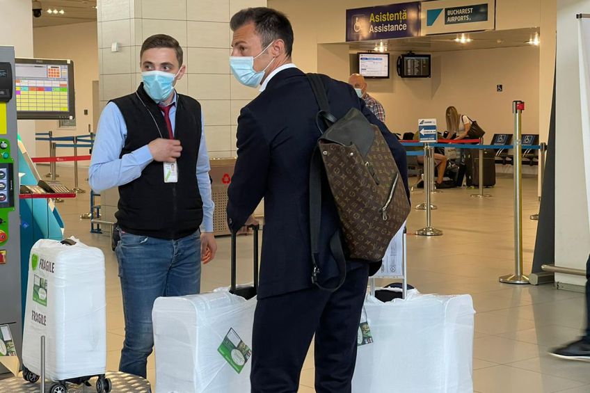Ștefan Radu, la aeroport