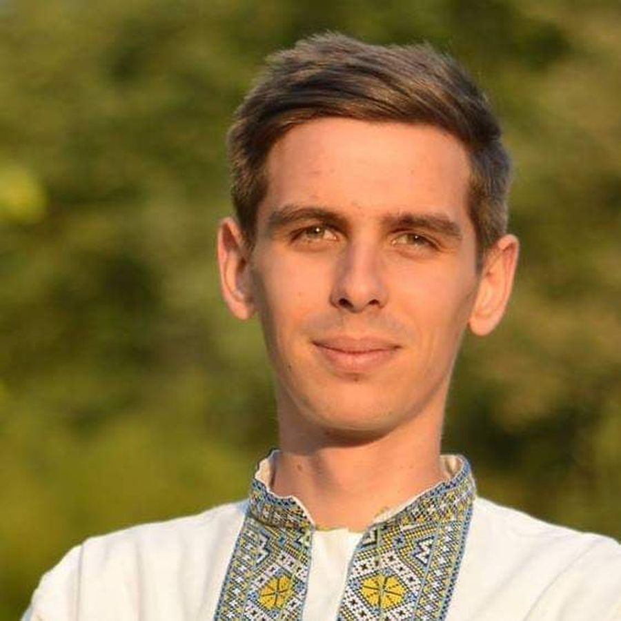 Alex Greceniuc Românul care conduce organizații ucrainene de tineret explică ce-nseamnă „Slava Ukraini” și „Heroiam Slava”