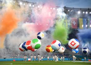 Spectacol de culoare pe Stadio Olimpico » Festivitatea de deschidere a Euro 2020 i-a lăsat mască pe fani