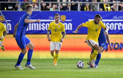 România - Finlanda » George Pușcaș (26 de ani) a ratat un penalty în minutul 16, la 0-0, și continuă seria nefastă de la echipa națională.