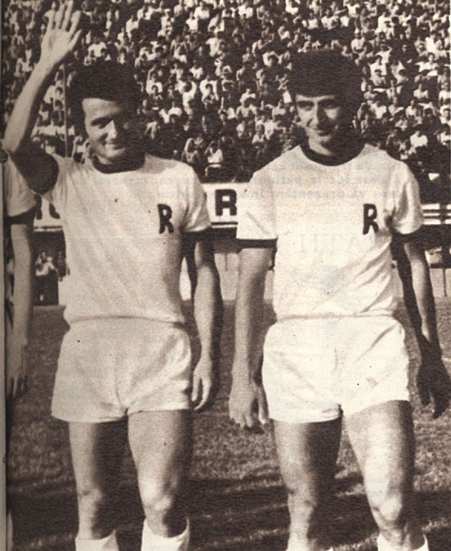55 de ani de la primul titlu al Rapidului » Nichi Dumitriu: „Noi am fost zeii Giuleștiului. Doar Sabău și Lupu ar fi putut juca în echipa din '67. Pancu? A avut două viteze, mică și foarte mică!”