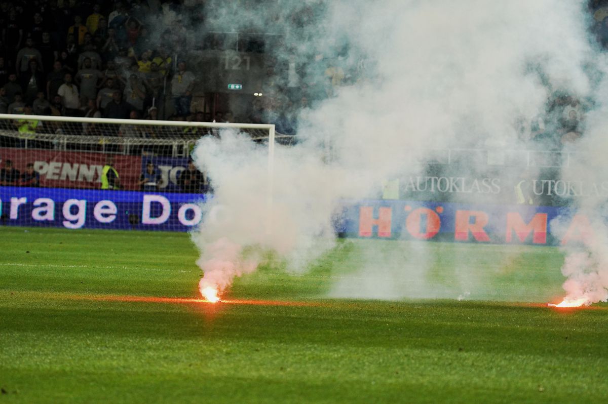 Ilie Dumitrescu, impresionat de un „tricolor”: „A fost omul meciului!”