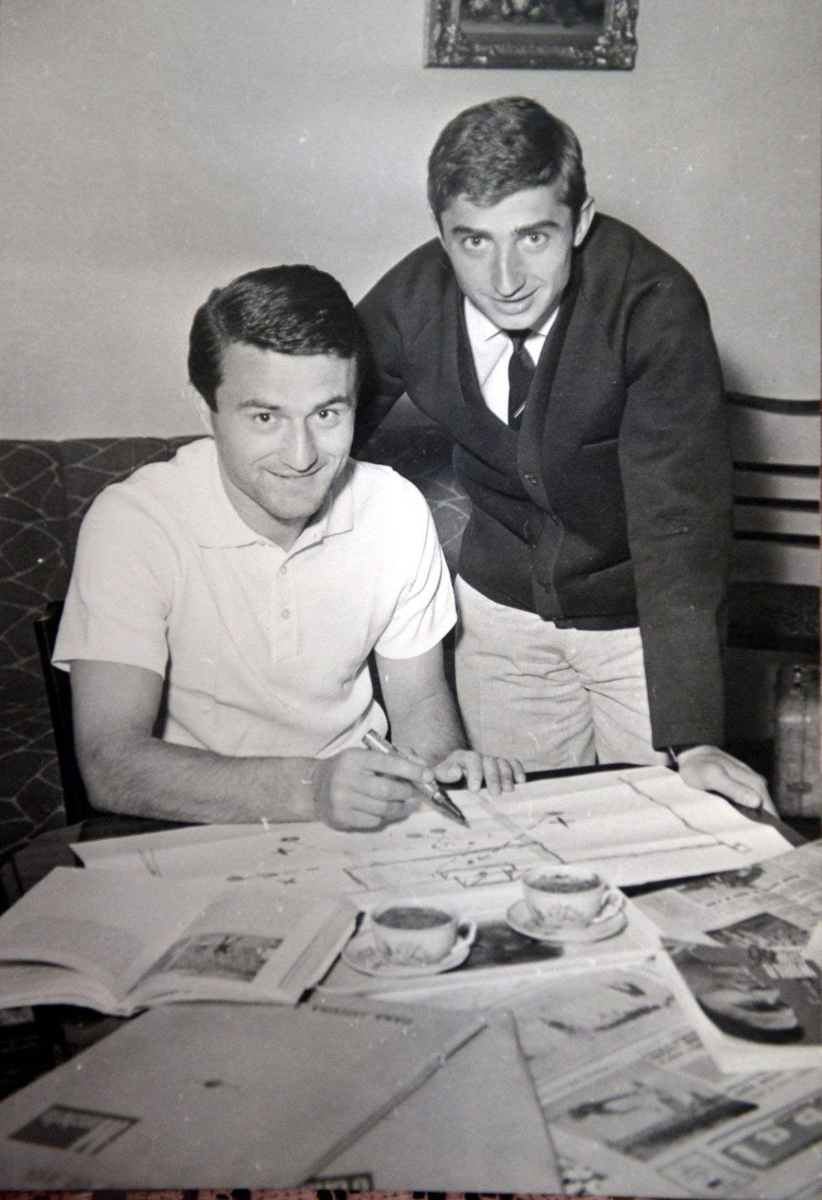 55 de ani de la primul titlu al Rapidului » Nichi Dumitriu: „Noi am fost zeii Giuleștiului. Doar Sabău și Lupu ar fi putut juca în echipa din '67. Pancu? A avut două viteze, mică și foarte mică!”