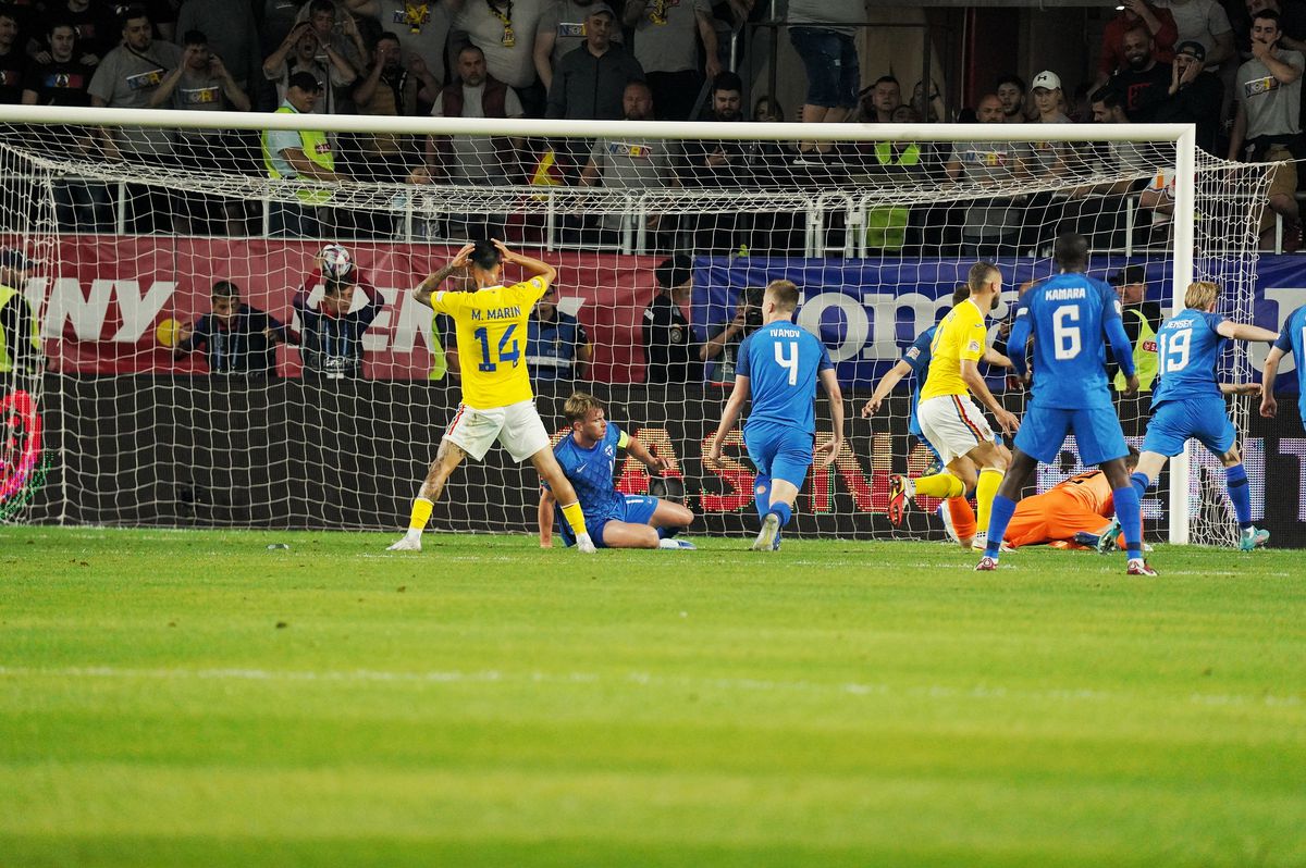 Ilie Dumitrescu, impresionat de un „tricolor”: „A fost omul meciului!”